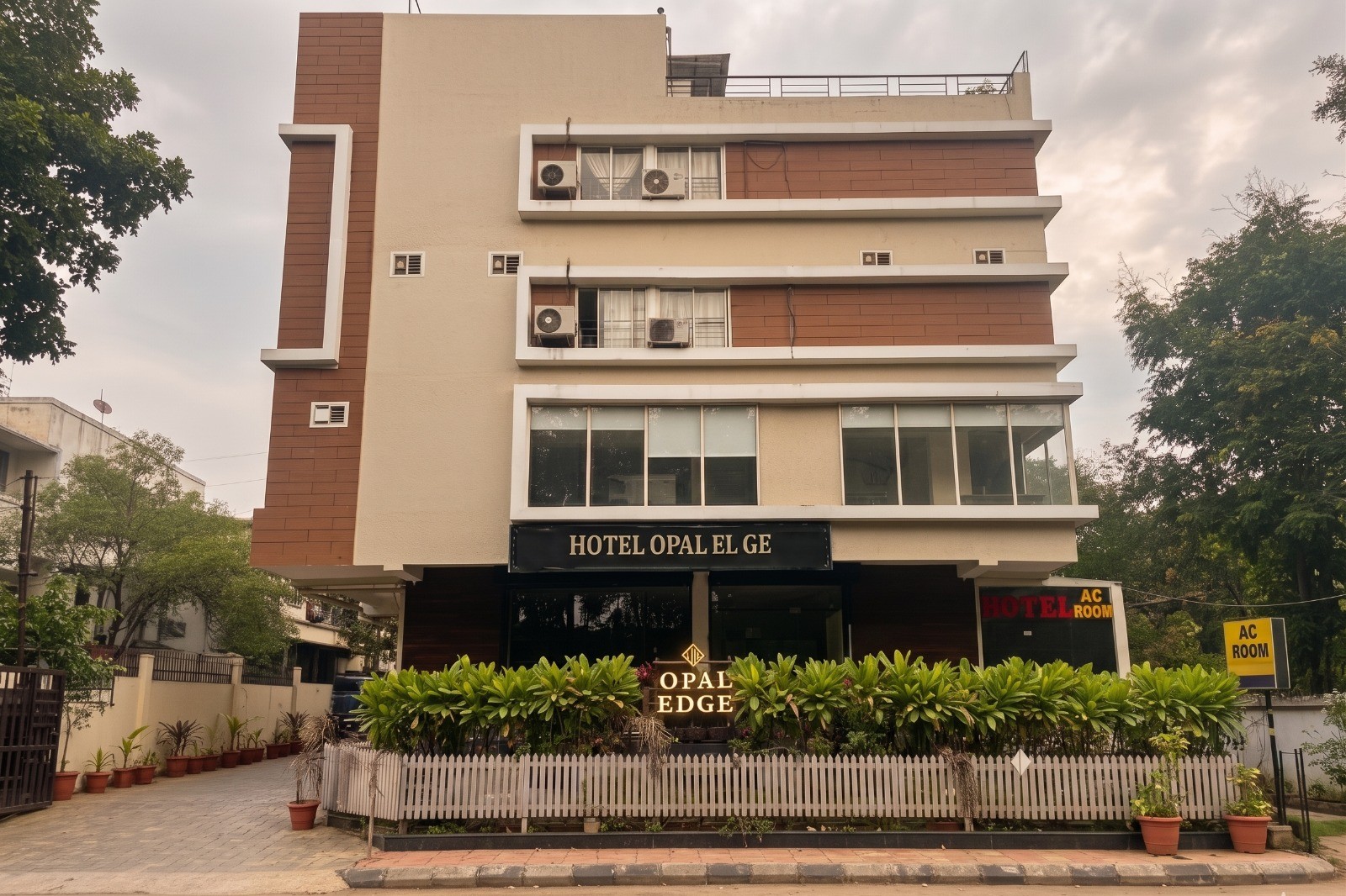 name → Indore to Ujjain & Omkareshwar: Plan Your Spiritual Journey from Hotel Opal Edge